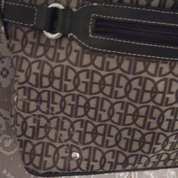 Giani Bernini Classic Brown Signature Shoulder Bag Zip Pockets Zip 10x12 - Picture 3 of 10